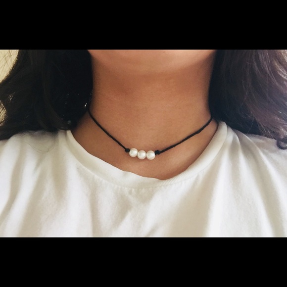 Jewelry - BUNDLE OF 4 JEWELRY
